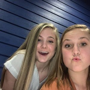 Meet your Posher, Riley